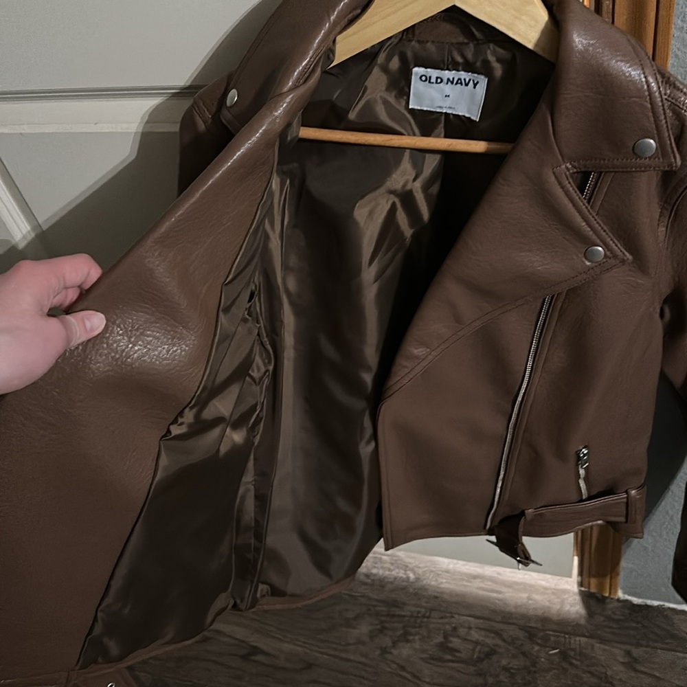 Women’s Jacket - Picture 4 of 5